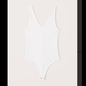 NWOT XS White V-neck Bodysuit